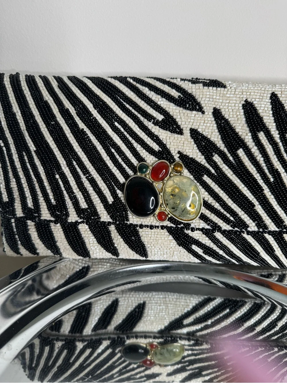 Mary Frances White and Black Beaded Gemstone Embellished Evening Bag Clutch NWT - Picture 2 of 5